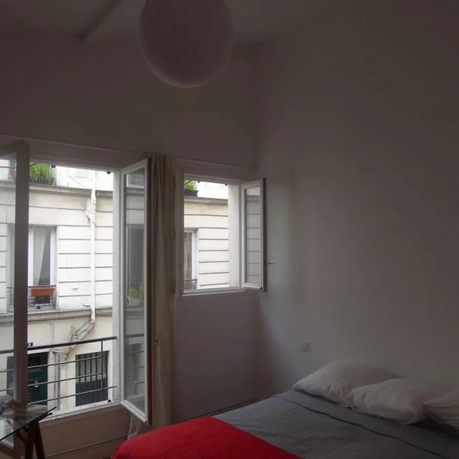 Guestready - Family With Terrace And Garden - Oberkampf * Παρίσι